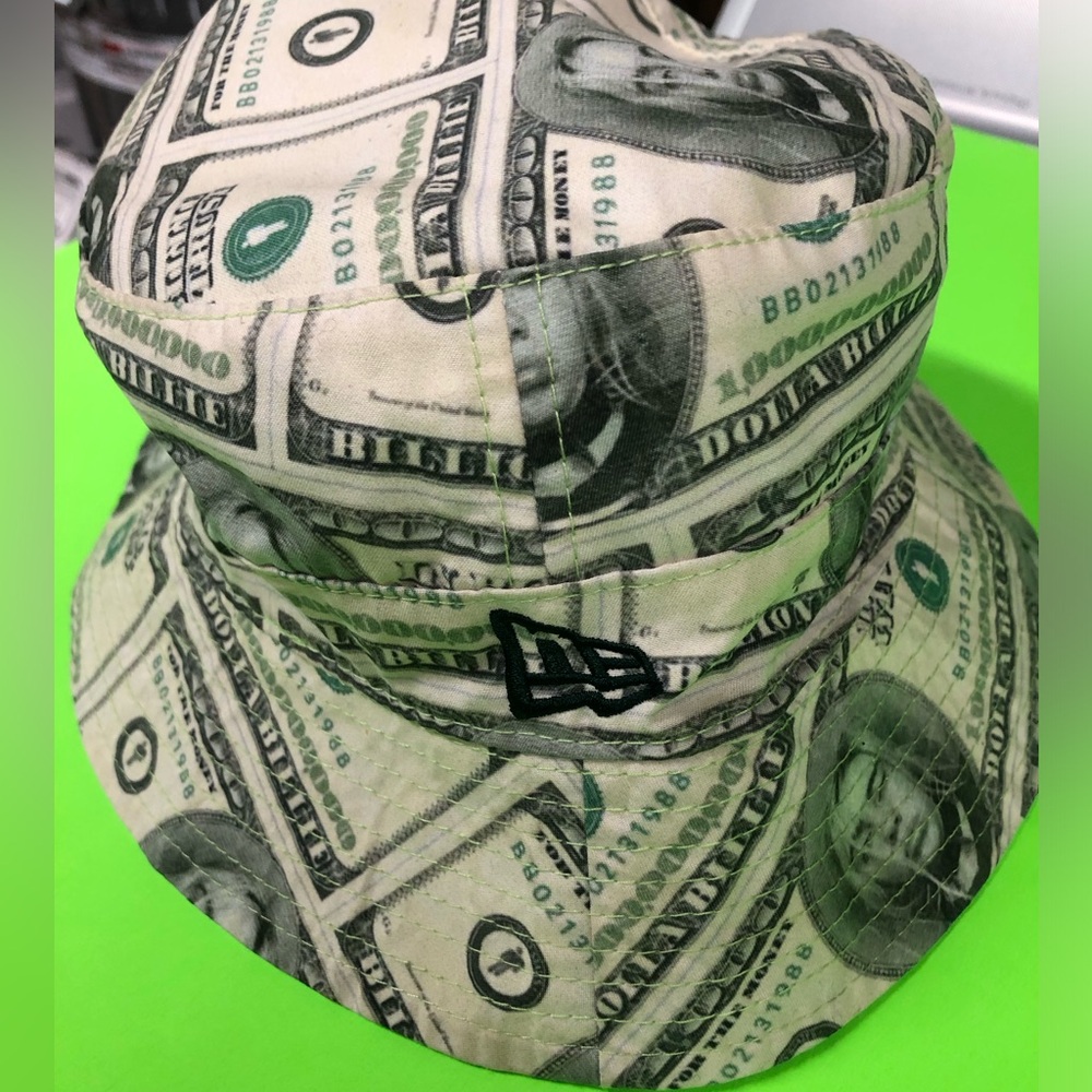 COPY - Billie Eilish “dolla” bucket hat